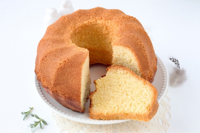 Bolo de laranja sem leite e sem farinha feito no liquidificador